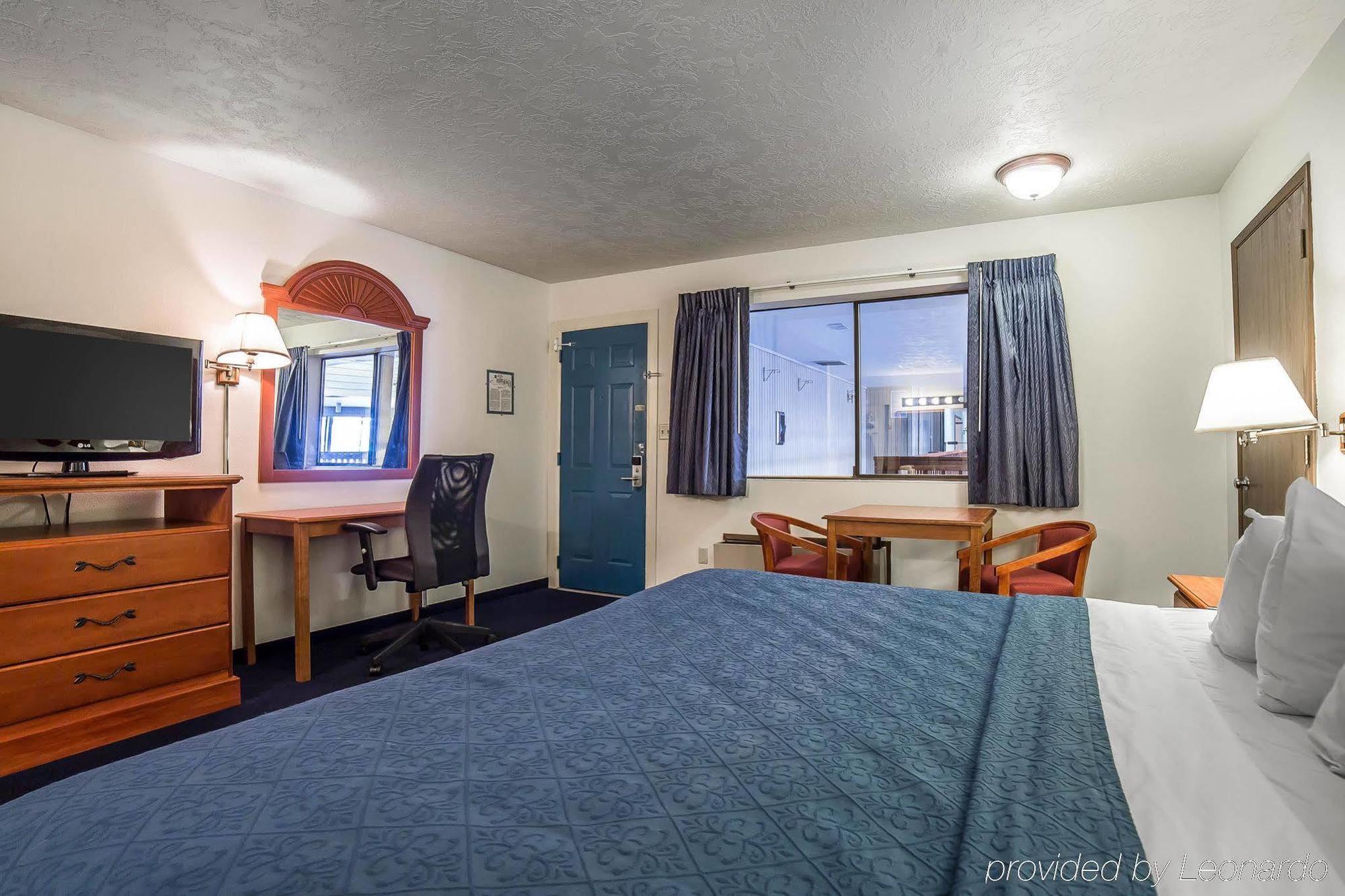 Quality Inn Sandpoint Bagian luar foto